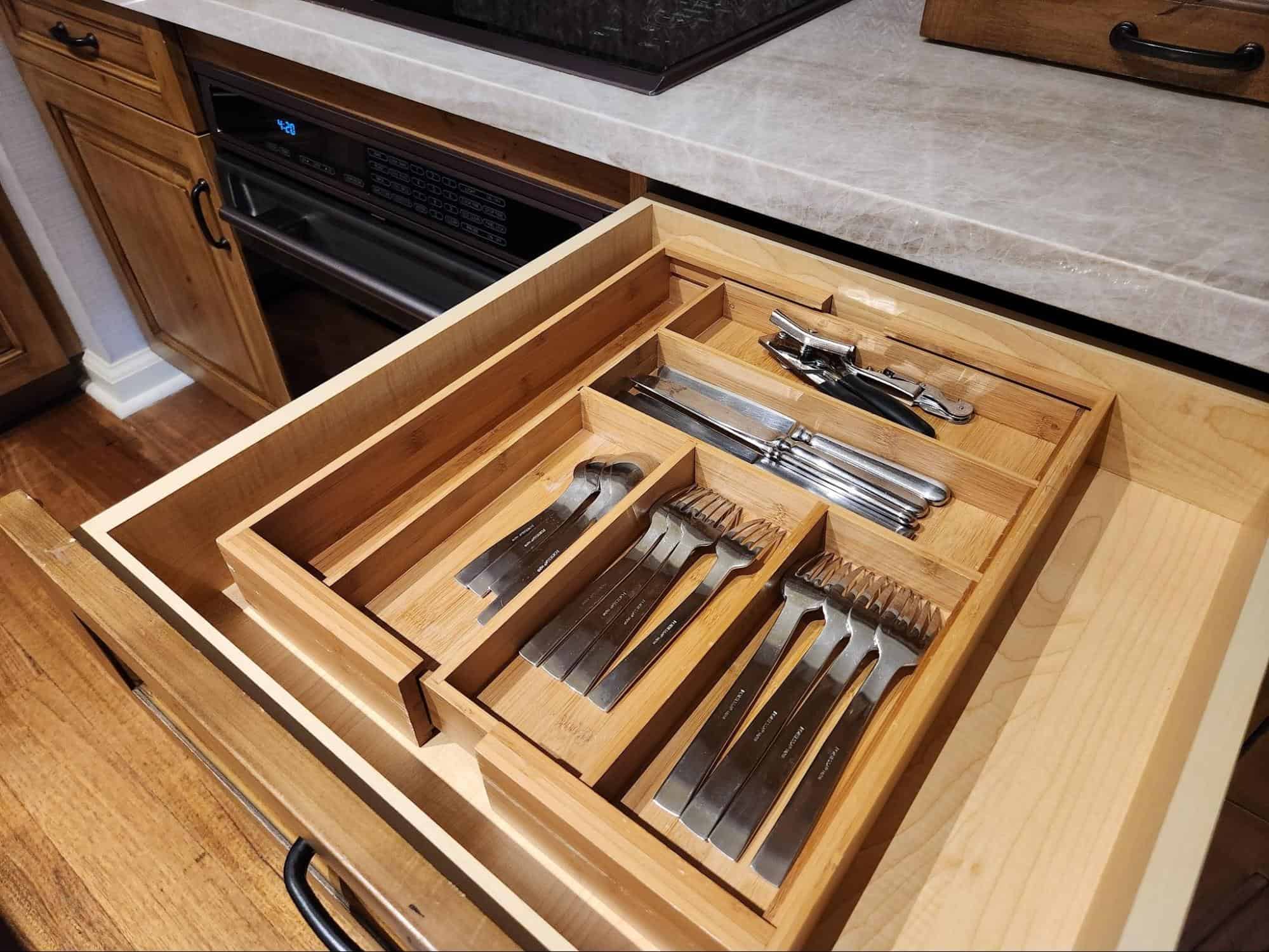 kitchenware
